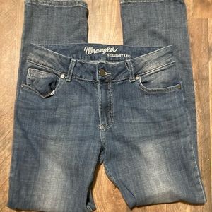 Women’s Wrangler Straight Jeans 9/32